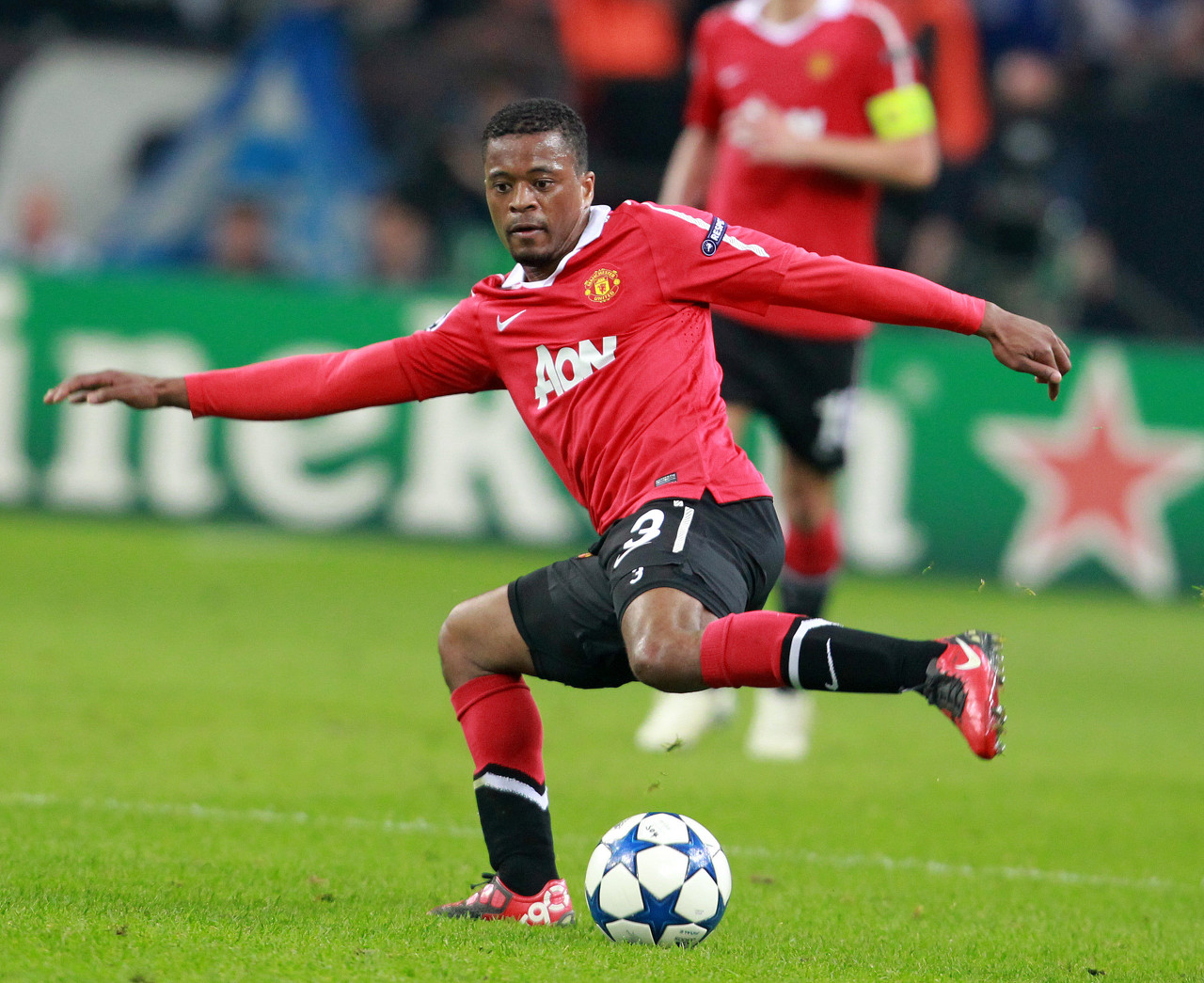 广州队仍然 广州队仍然