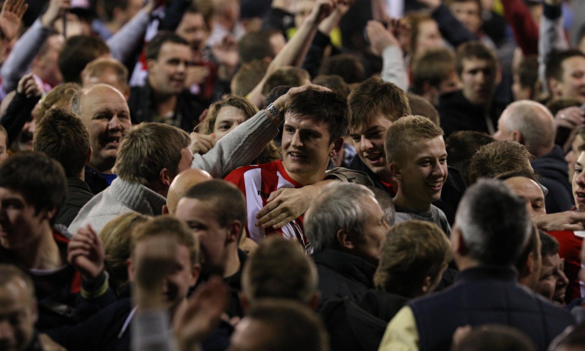 积极协助队 积极协助队